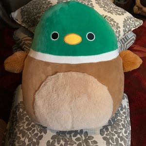 NWT AVERY THE DUCK SQUISHMALLOW 12”
